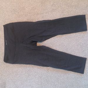 Dear Kate gray cropped leggings
